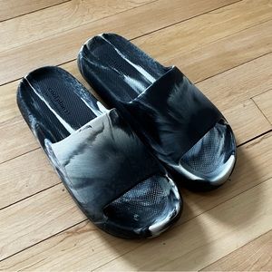 Cool Planet by Steve Madden Slides